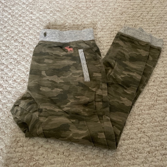 Abercrombie kids - girls lot - Pink Camo - Picture 9 of 15